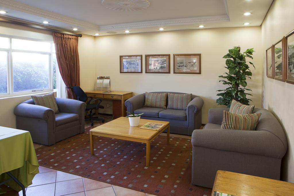 Brookes Hill Suites Hotel Порт Елизабет Екстериор снимка